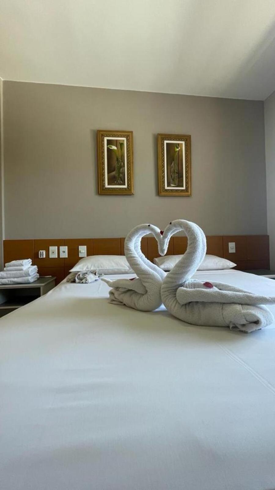 Caldas Novas, Golden Dolphin Grand Hotel, Quarto Sala Cozinha Aconchegante, Ap 361 외부 사진